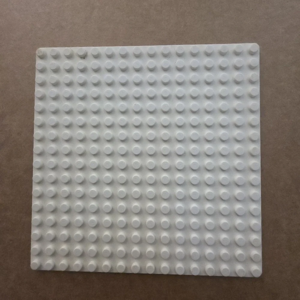 LEGO 91405  Flat Plates  5 -  16x16 Plates 3 White 1 Green & 1 Tan Lot Of 5 Read
